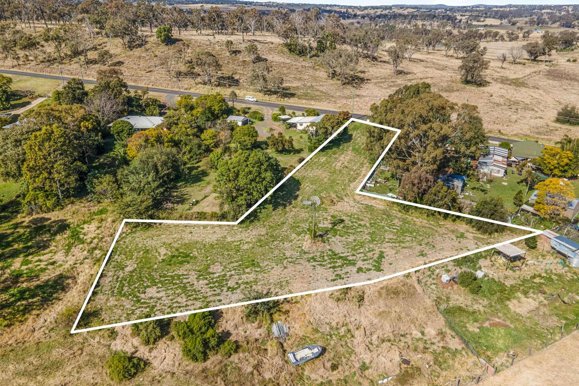 42 Main Street, Meringandan, QLD, 4352 Sold Elders Real Estate