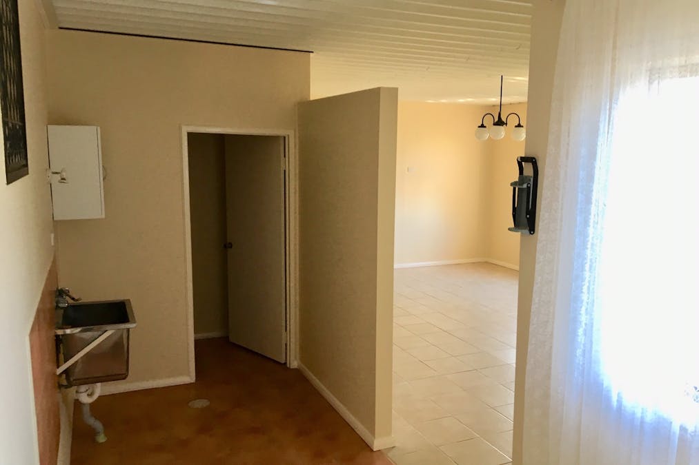17 Tonkin Street, Ceduna, SA, 5690 - Image 11