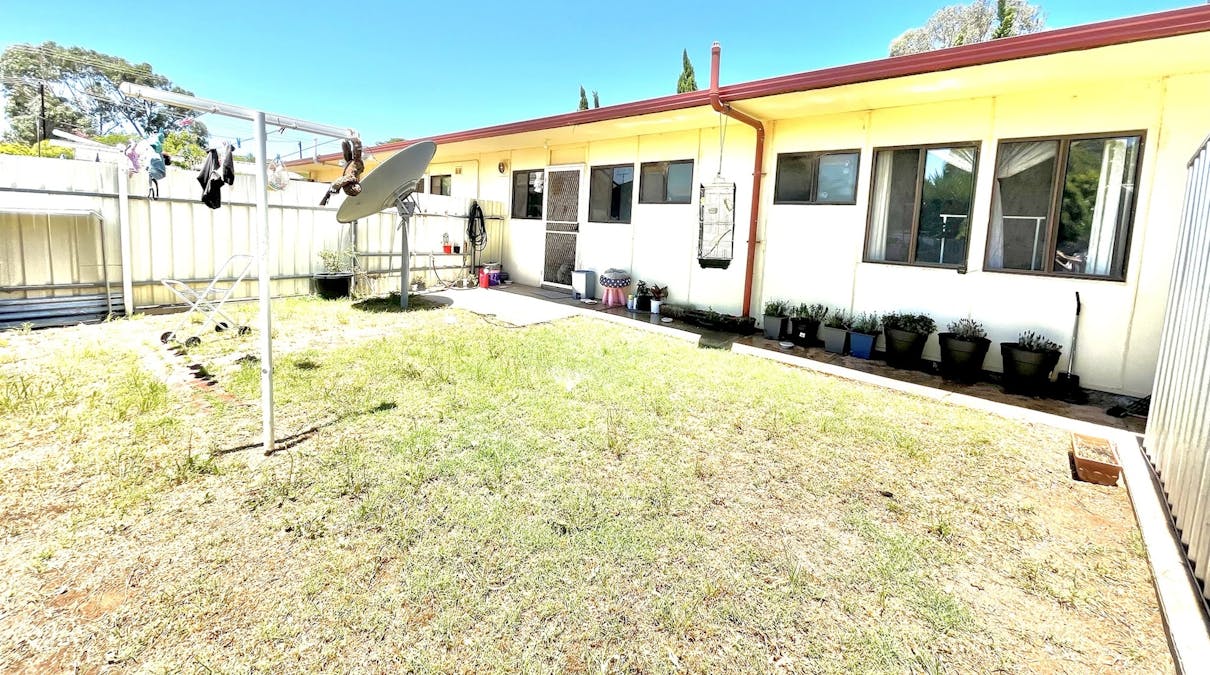 Unit 1/& 2 3 Lambeff Street, Ceduna, SA, 5690 - Image 11