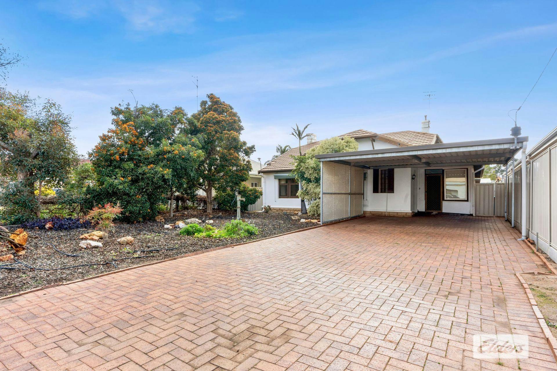 16 Thirteenth Street, Renmark, SA, 5341 Sold Elders Real Estate