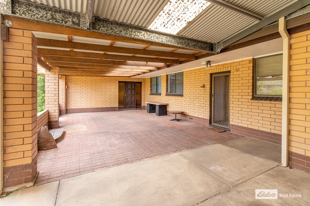 3 Fourth Avenue, Naracoorte, SA, 5271 - Image 2