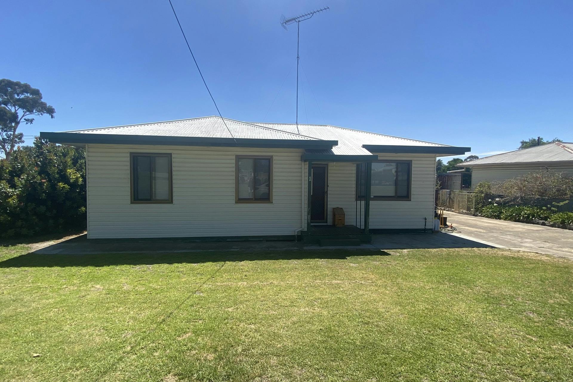 1 Leicester Street, Naracoorte, SA, 5271 Sold Elders Real Estate