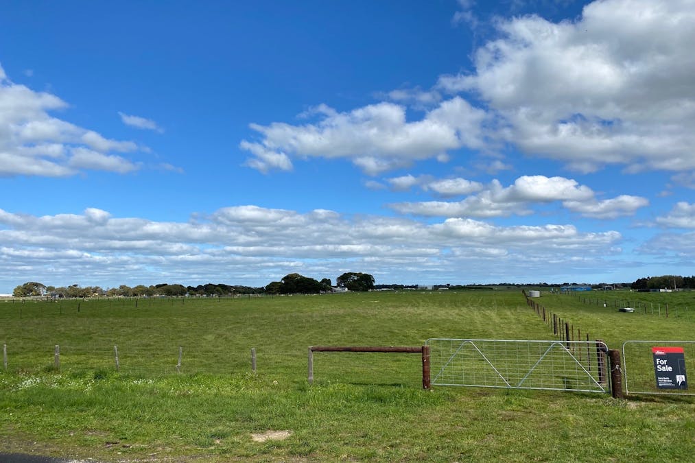 Lot 13/Lot 13 Stringy Bark Drive, Millicent, SA, 5280 - Image 2