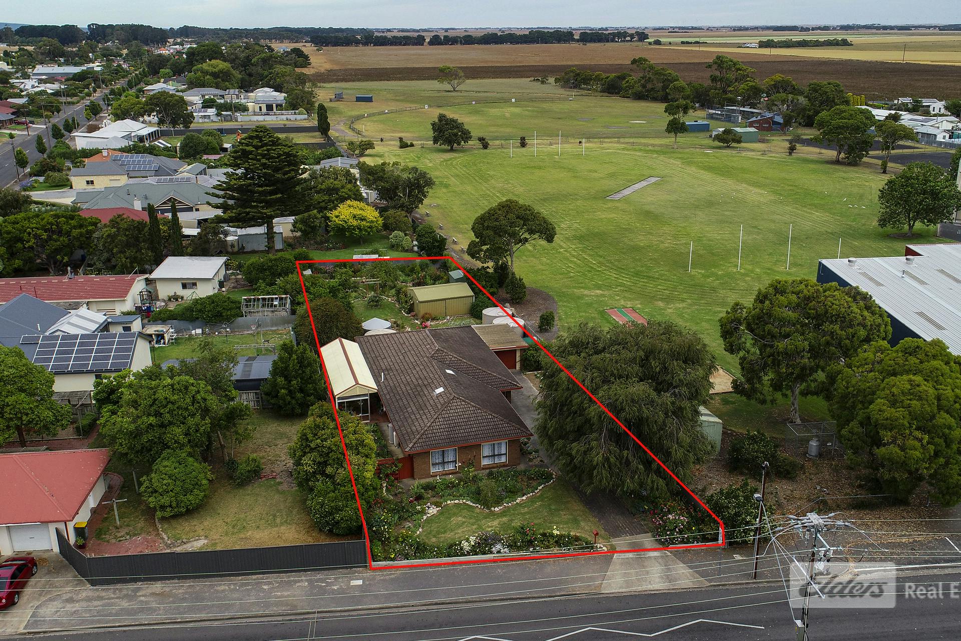 1 Bridges Street, Millicent, SA, 5280 Sold Elders Real Estate