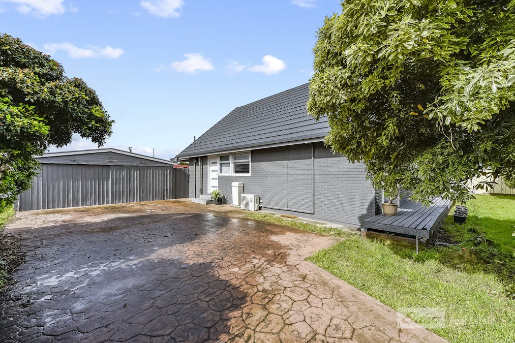 126 Williams Road, Millicent, SA, 5280 - Image 3