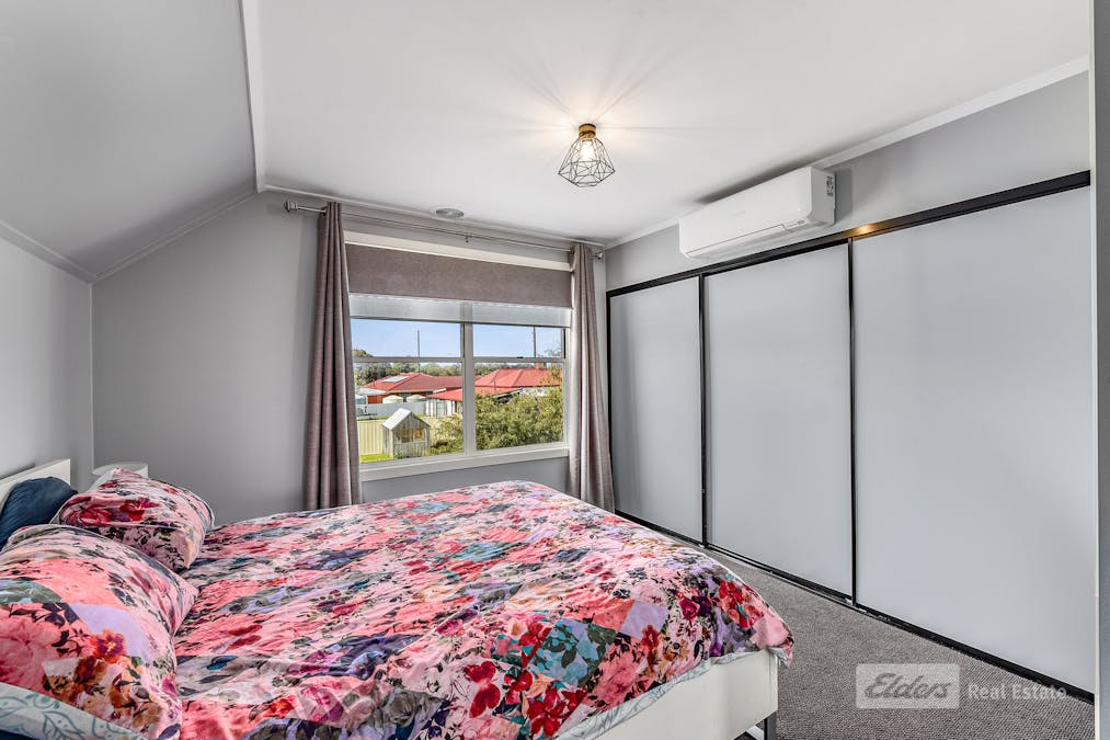 126 Williams Road, Millicent, SA, 5280 - Image 11