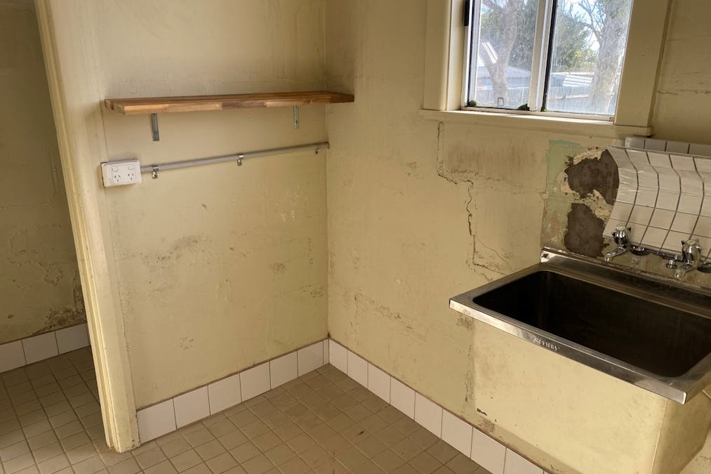 20 McCourt Street, Millicent, SA, 5280 - Image 13