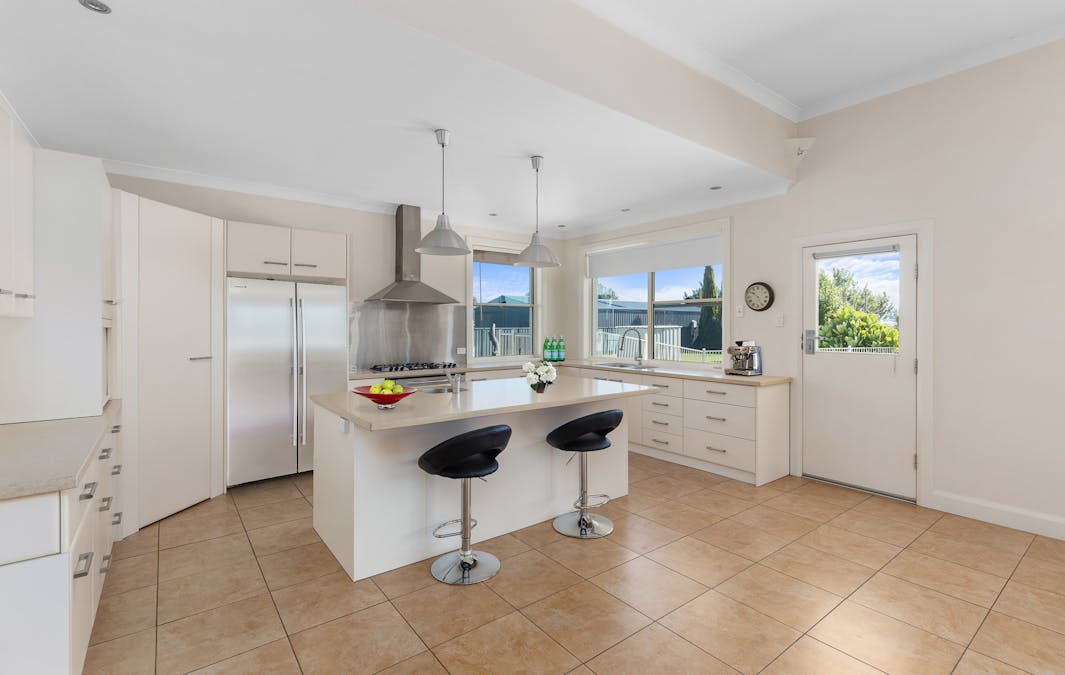 12 Belt Road, Millicent, SA, 5280 - Image 5