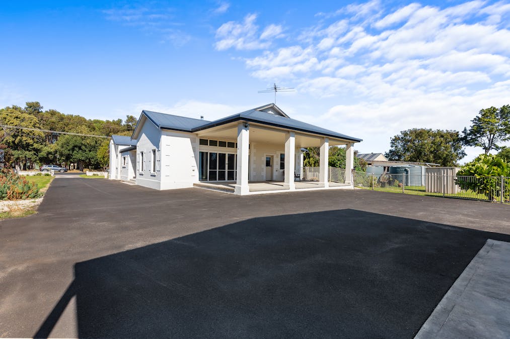 12 Belt Road, Millicent, SA, 5280 - Image 15