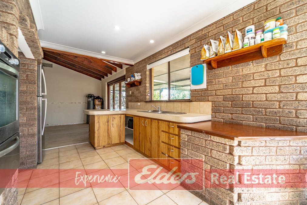 67 Warnbro Sound Avenue, Warnbro, WA, 6169 - Image 7