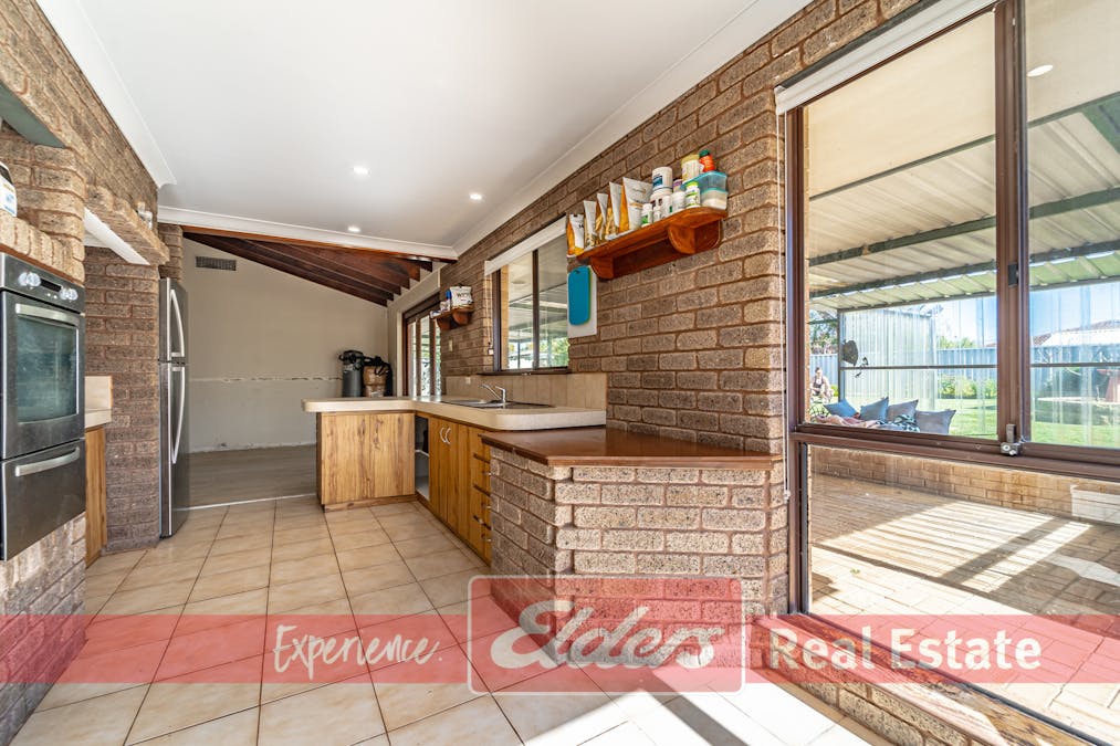 67 Warnbro Sound Avenue, Warnbro, WA, 6169 - Image 8