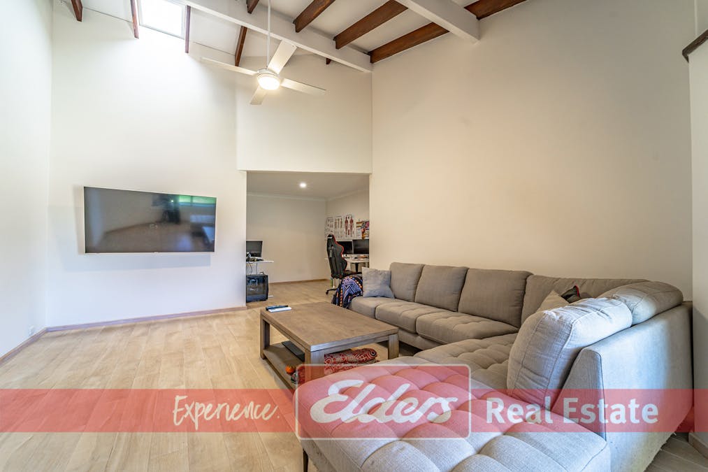 67 Warnbro Sound Avenue, Warnbro, WA, 6169 - Image 14