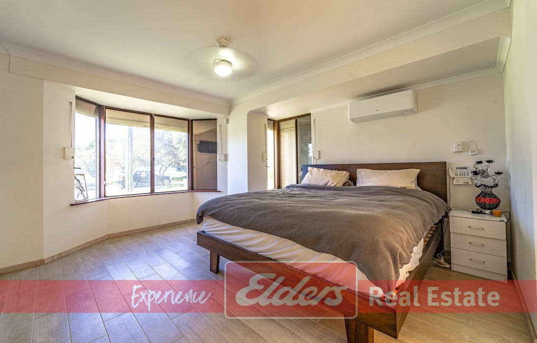 67 Warnbro Sound Avenue, Warnbro, WA, 6169 - Image 15