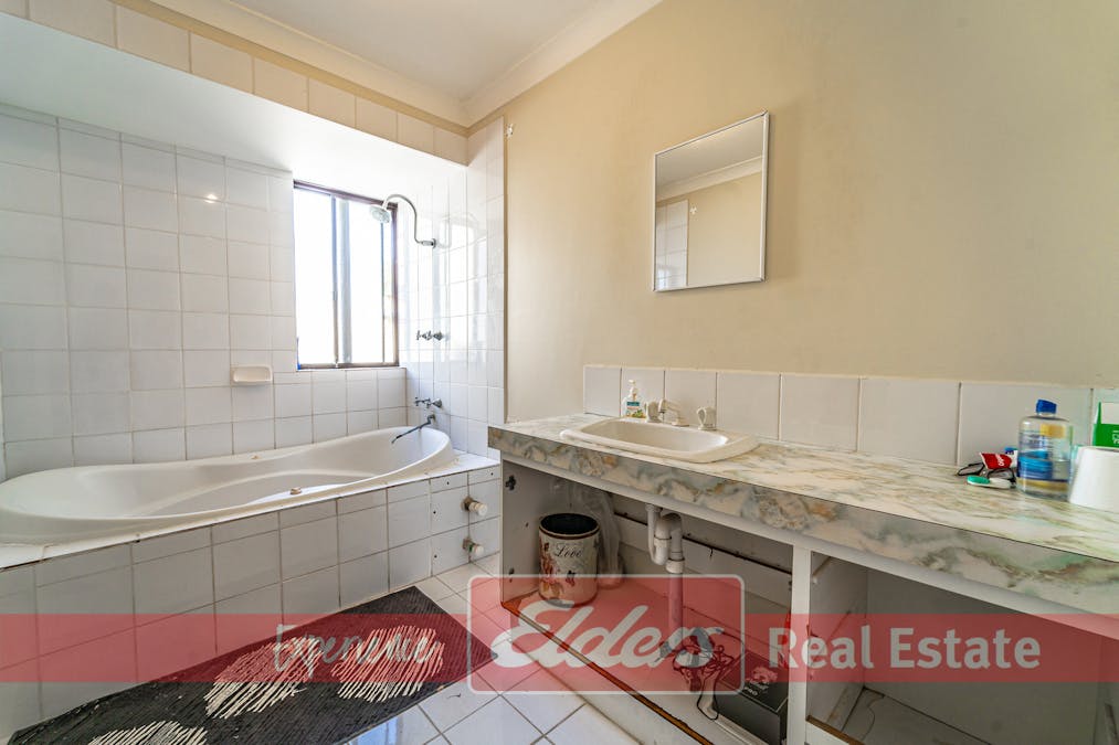 67 Warnbro Sound Avenue, Warnbro, WA, 6169 - Image 22