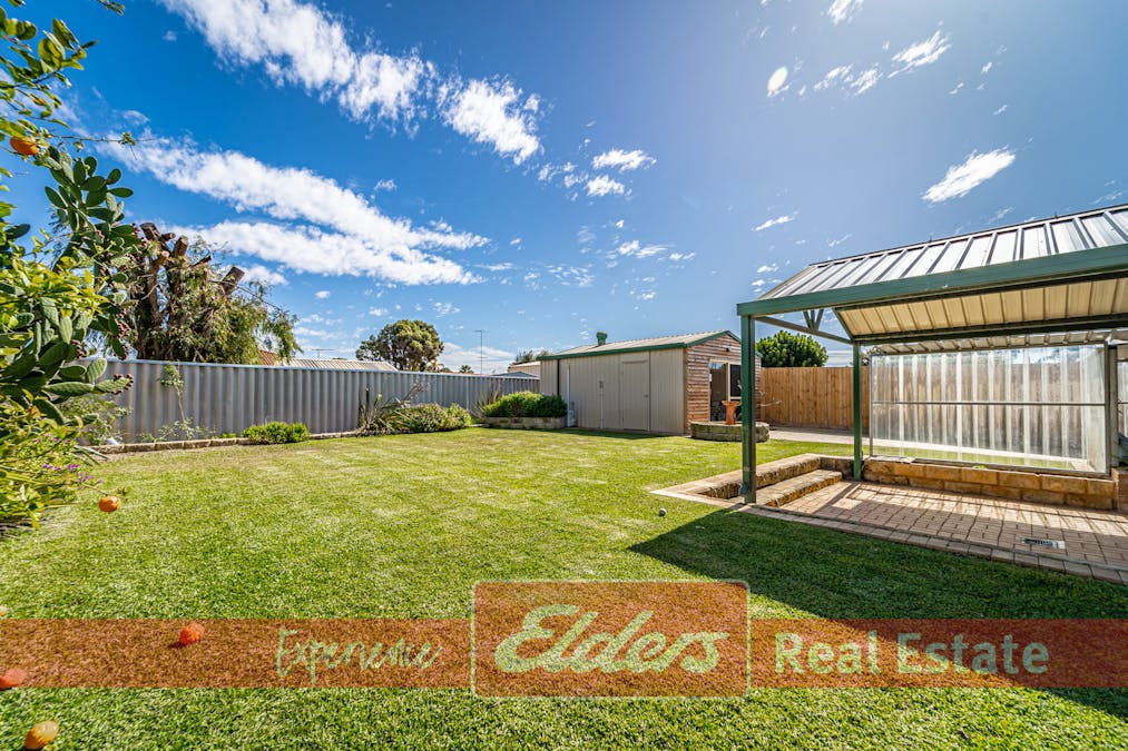 67 Warnbro Sound Avenue, Warnbro, WA, 6169 - Image 33
