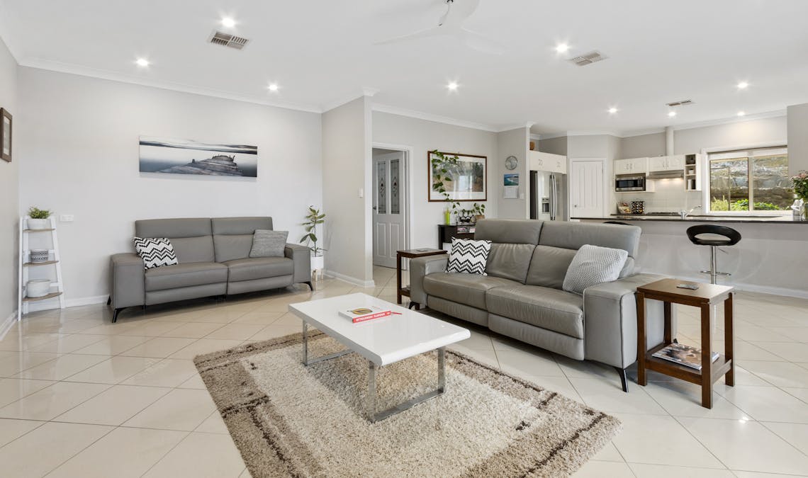 36 Neagles Rock Road, Clare, SA, 5453 - Image 13