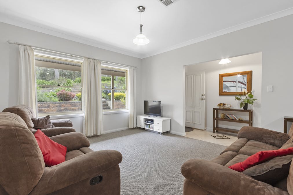 36 Neagles Rock Road, Clare, SA, 5453 - Image 18