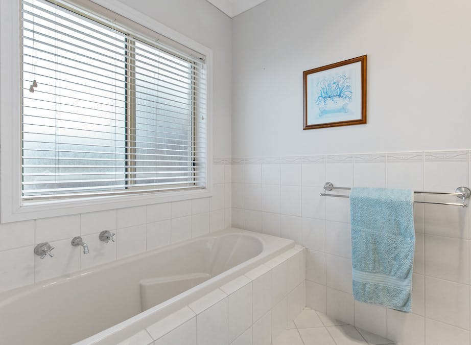 36 Neagles Rock Road, Clare, SA, 5453 - Image 26