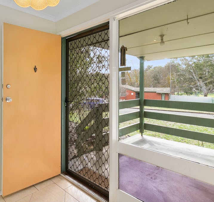 8 Phoenix Avenue, Clare, SA, 5453 - Image 3