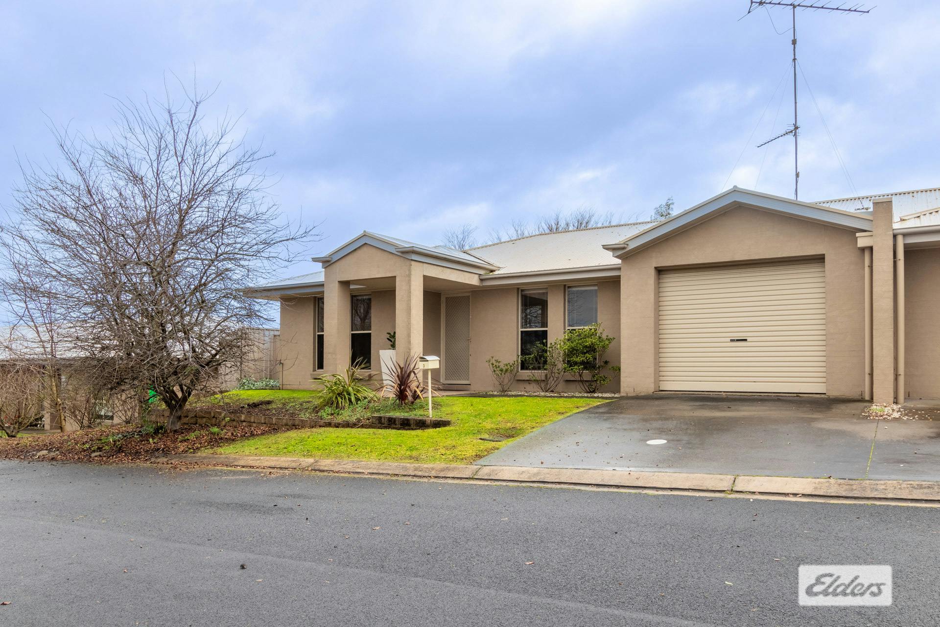 3/2A Coolabah Street, Mount Gambier, SA, 5290 Sold Elders Real Estate