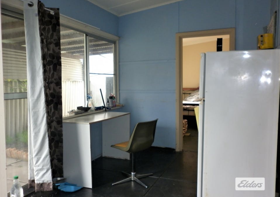 29 Lamont Street, Ongerup, WA, 6336 - Image 11