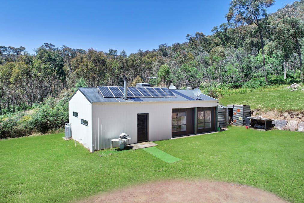 54 Bluegum Crescent, Bonnie Doon, VIC, 3720 - Image 3