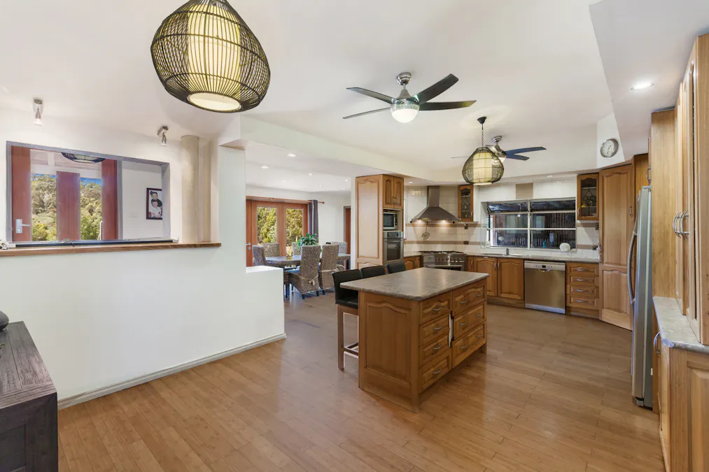 37 Dry Creek Crescent, Wandong, VIC, 3758 - Image 1