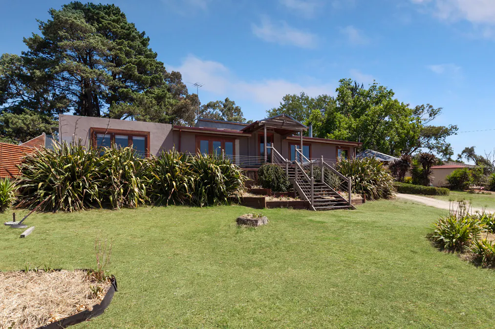 37 Dry Creek Crescent, Wandong, VIC, 3758 - Image 2