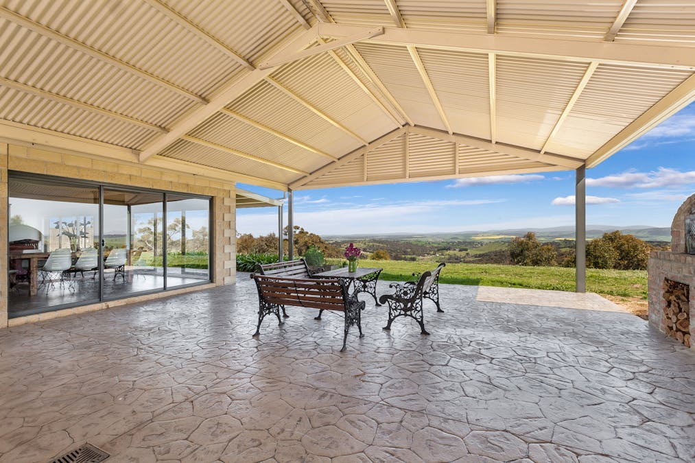 37 Wallan Heights Road, Wallan, VIC, 3756 - Image 11