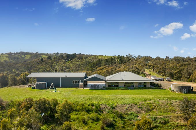 37 Wallan Heights Road, Wallan, VIC, 3756 - Image 1