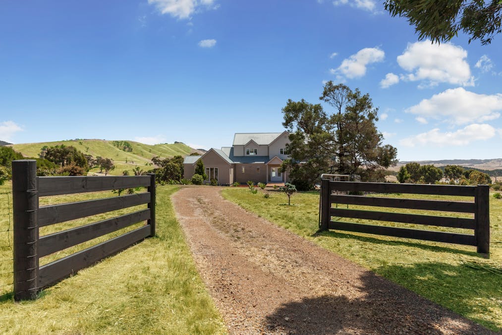 12 Porcupine Court, Chintin, VIC, 3756 - Image 19