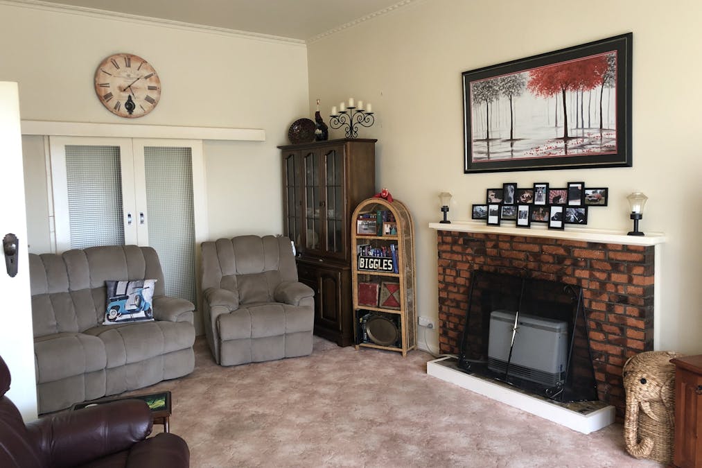 28 Russell Street, Casterton, VIC, 3311 Sold Elders Real Estate