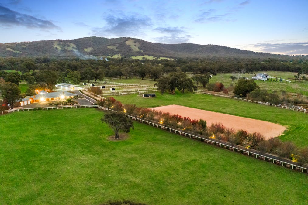 7 Kurkurac Court, High Camp, VIC, 3764 - Image 4