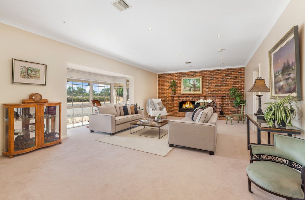 7 Kurkurac Court, High Camp, VIC, 3764 - Image 12