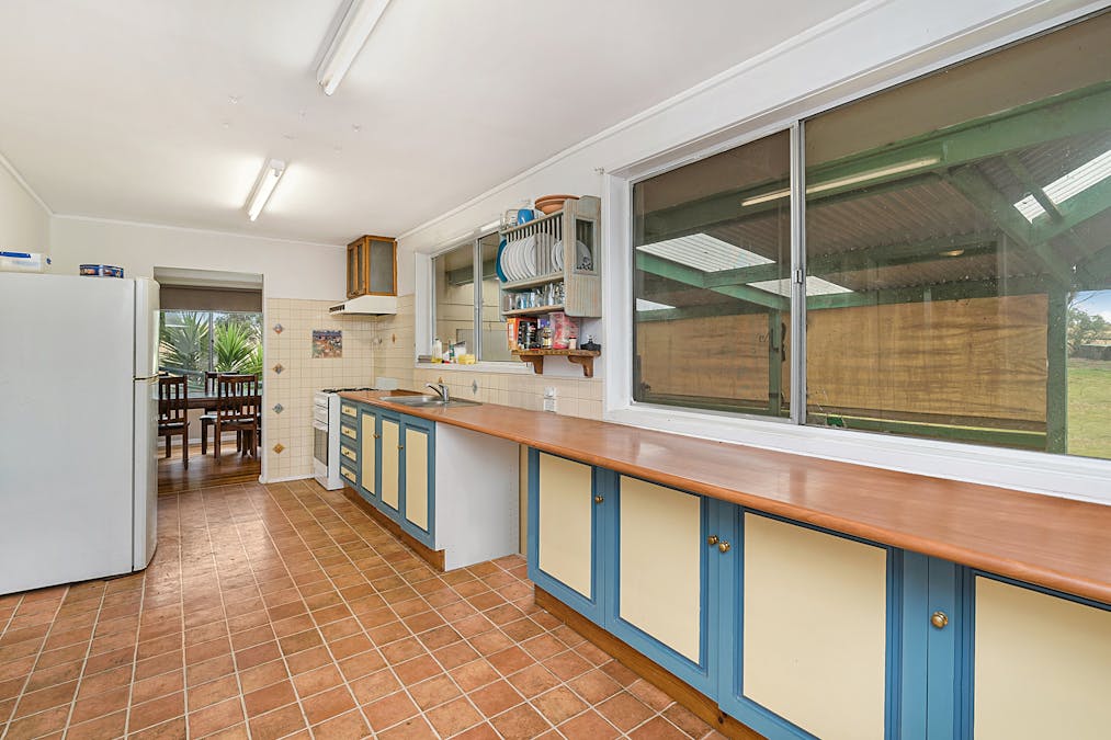 245 Konagaderra Road, Oaklands Junction, VIC, 3063 - Image 8