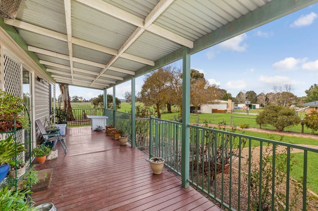 25 Mooneys Road, Willowmavin, VIC, 3764 - Image 17