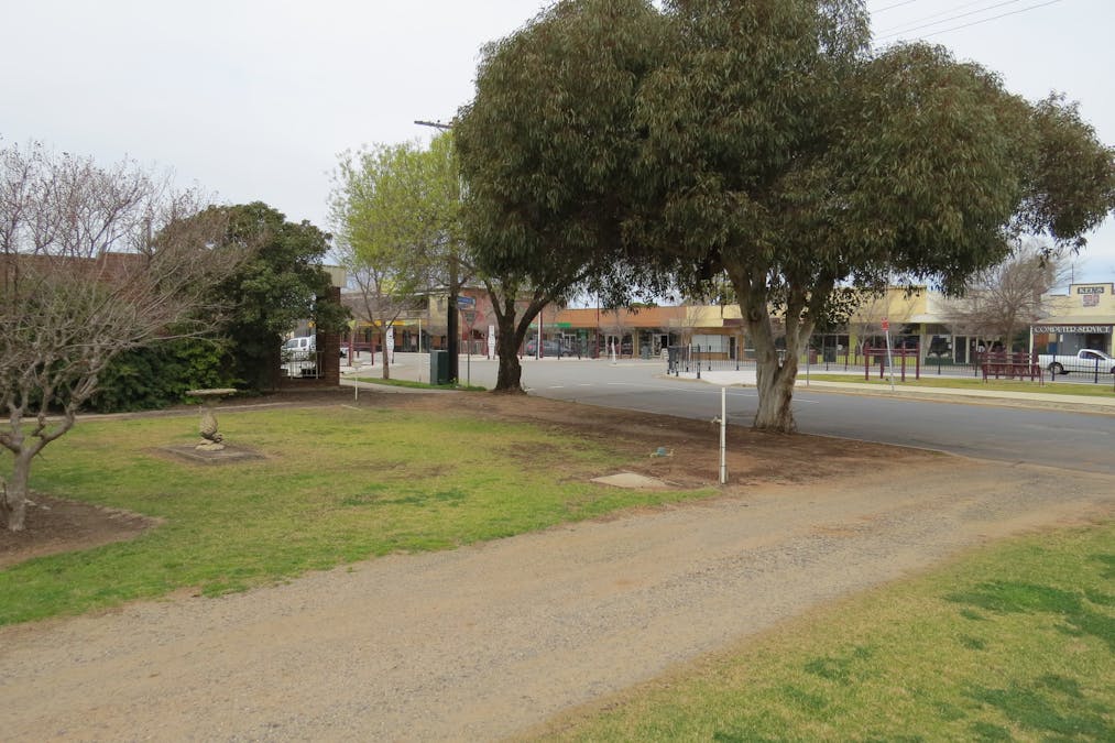 27 POWELL Street, Jerilderie, NSW, 2716 - Image 11