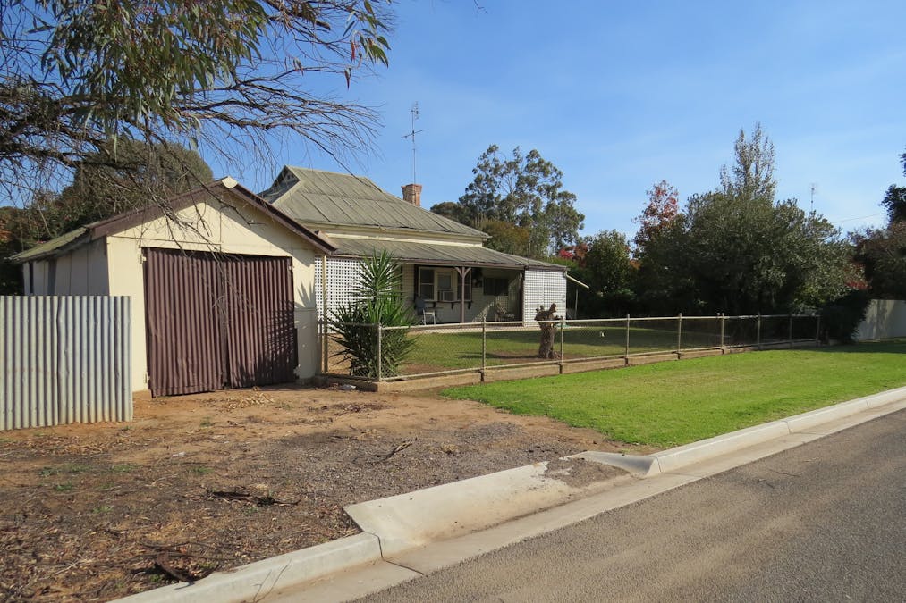 48-50 MAHONGA Street, Jerilderie, NSW, 2716 - Image 7