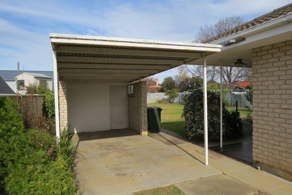 14 MAHONGA Street, Jerilderie, NSW, 2716 - Image 7