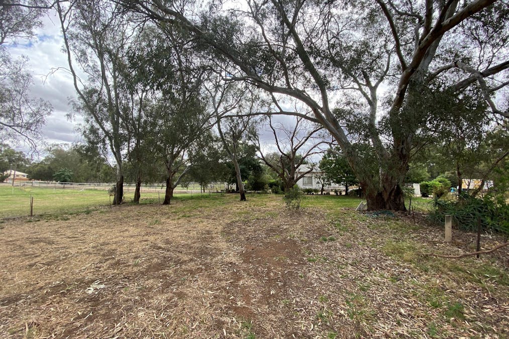 55 Bolton Street, Jerilderie, NSW, 2716 - Image 2