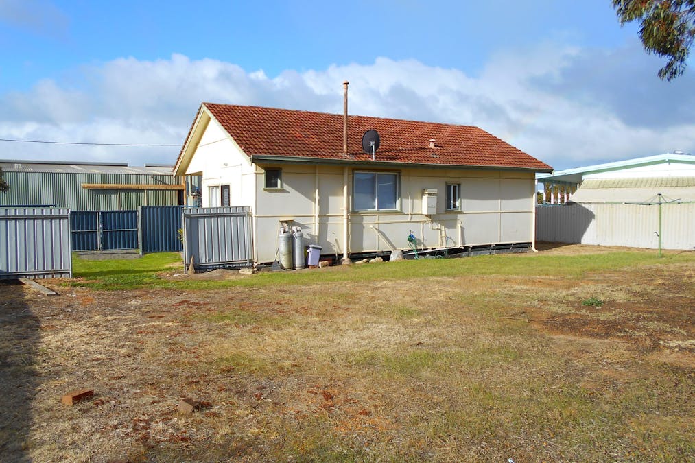 25 House Street, Gnowangerup, WA, 6335 Sold Elders Real Estate