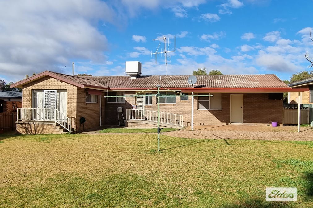 6 Bowditch Crescent, Parkes, NSW, 2870 - Image 13