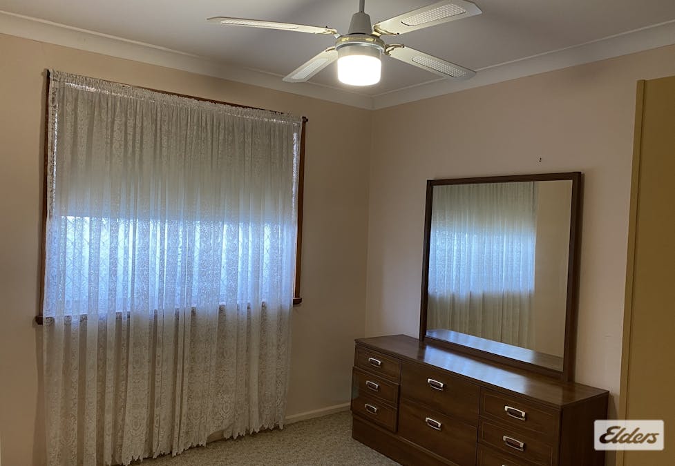 19 Woodward Street, Parkes, NSW, 2870 - Image 8