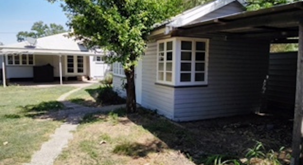 87 Grey Street, St George, QLD, 4487 - Image 19