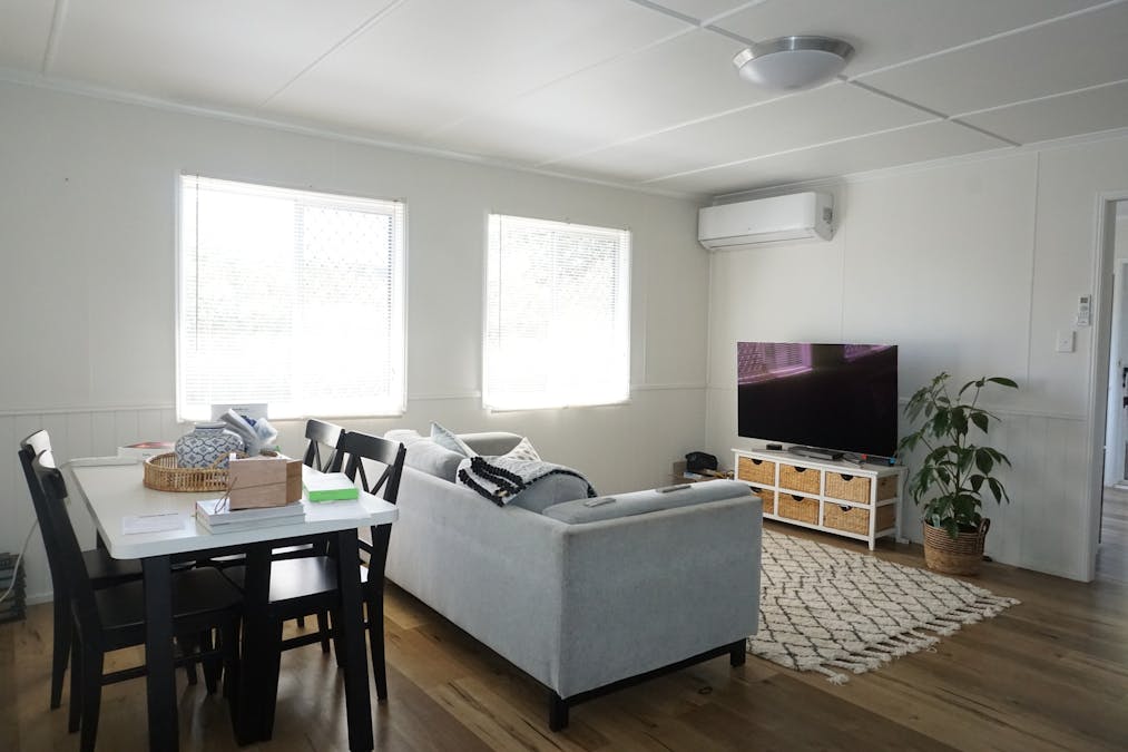 10 Alfred Street, St George, QLD, 4487 - Image 3