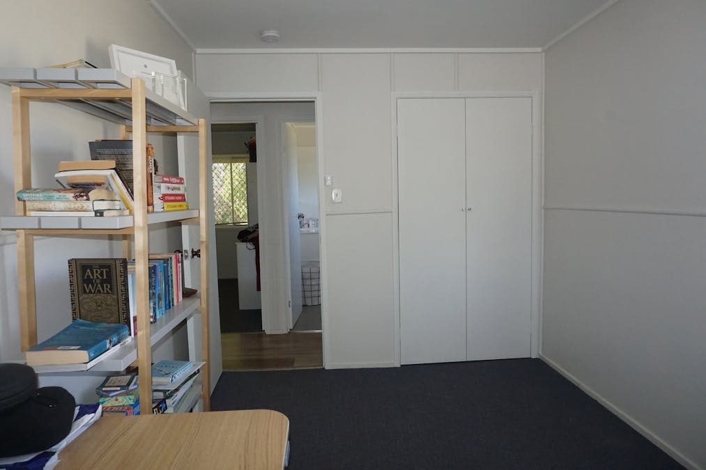 10 Alfred Street, St George, QLD, 4487 - Image 10