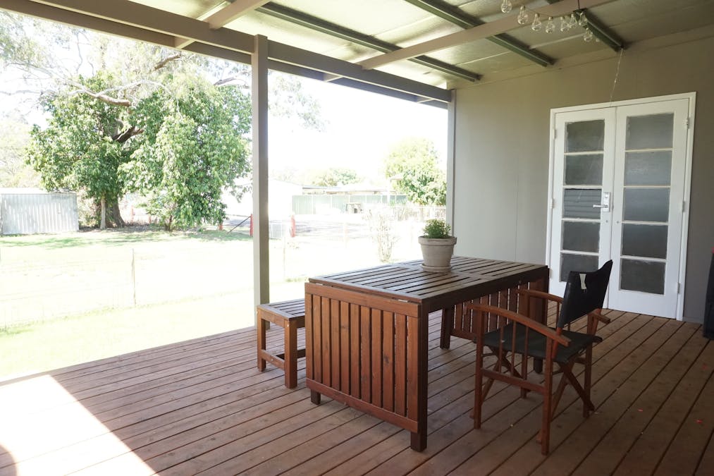 10 Alfred Street, St George, QLD, 4487 - Image 14