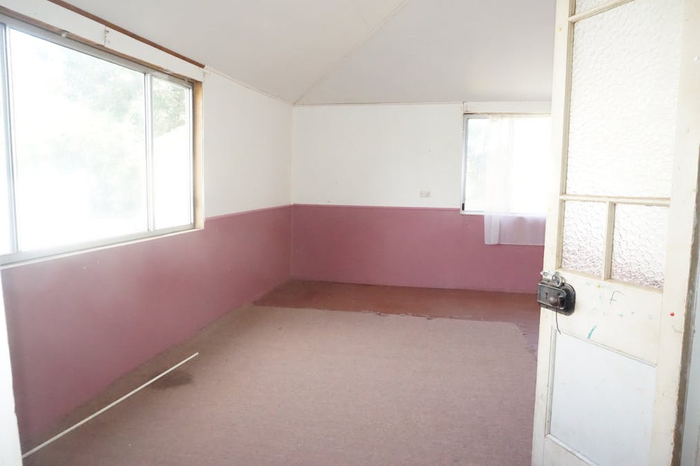 32 Garah Street, Thallon, QLD, 4497 - Image 9