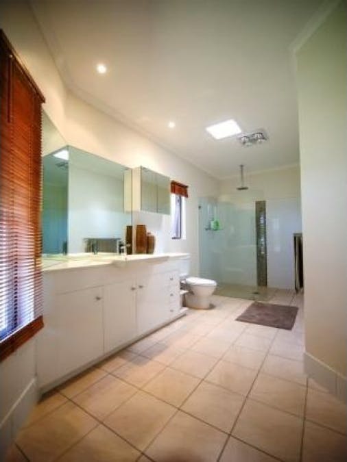 1A DYBALL Street, St George, QLD, 4487 - Image 9
