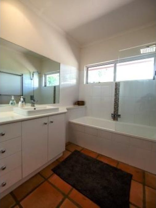 1A DYBALL Street, St George, QLD, 4487 - Image 12